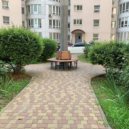 Apartments Staroportofrankovskaya & Pastera Street Odessa Eksteriør bilde