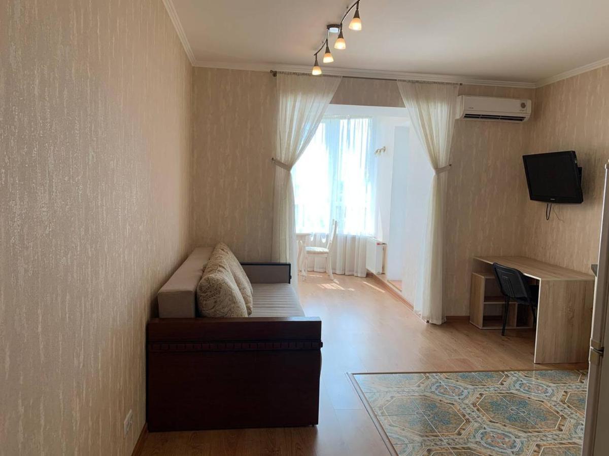 Apartments Staroportofrankovskaya & Pastera Street Odessa Eksteriør bilde